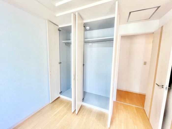 物件内観写真10　(収納)