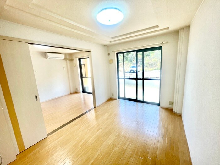 物件内観写真14　(居室)