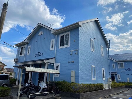 楽市リバーサイドプレイス１外観写真