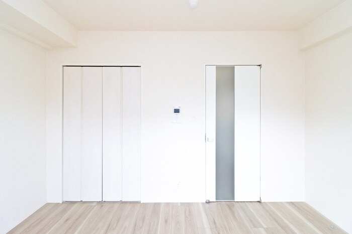 物件内観写真3　(居室)
