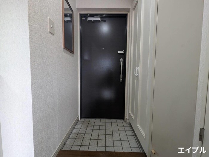 物件内観写真14　(玄関)