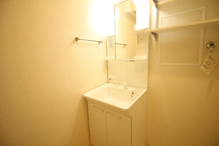 物件内観写真10　(洗面)