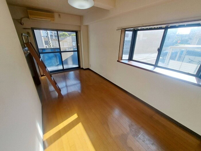 物件内観写真6　(居室)