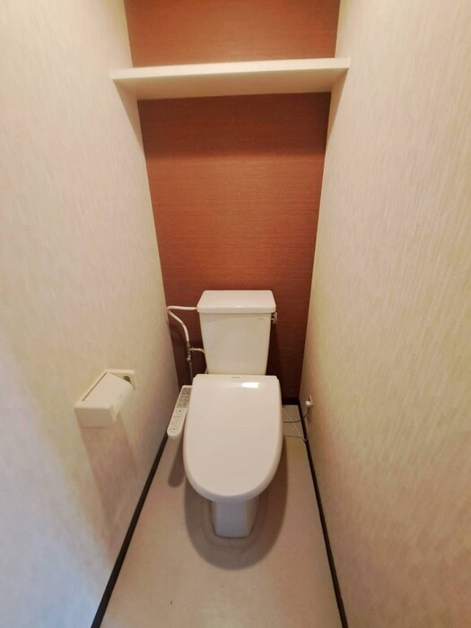 物件内観写真11　(トイレ)