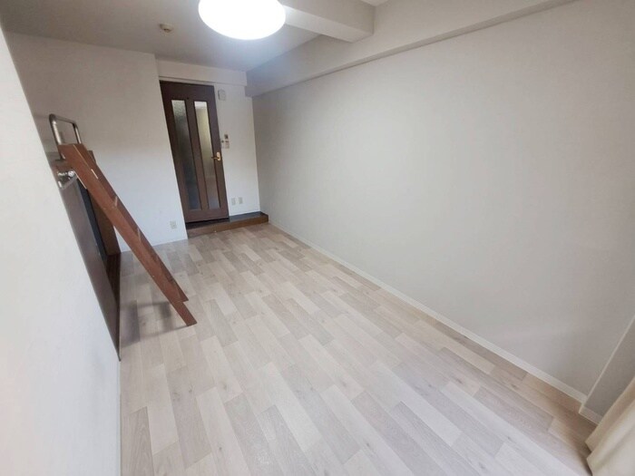 物件内観写真16　(内観写真)