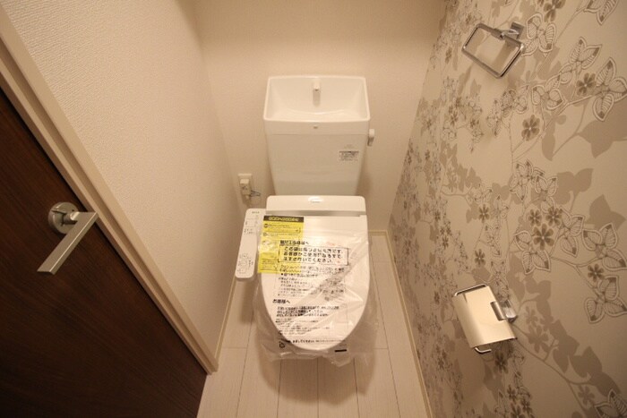 物件内観写真11　(トイレ)