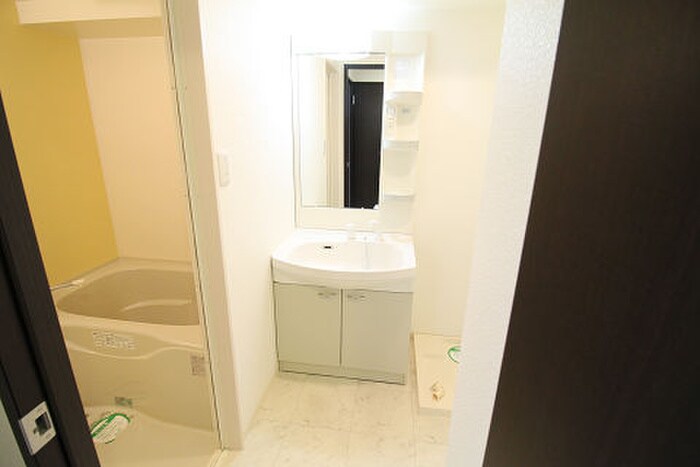 物件内観写真12　(洗面)