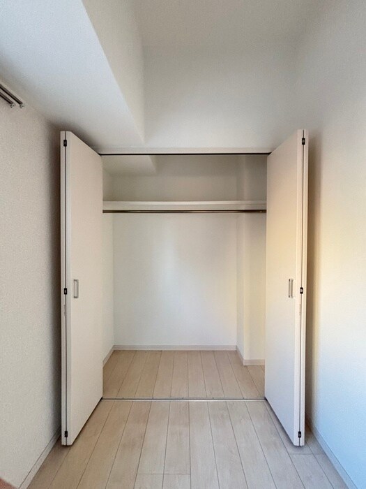 物件内観写真13　(収納)