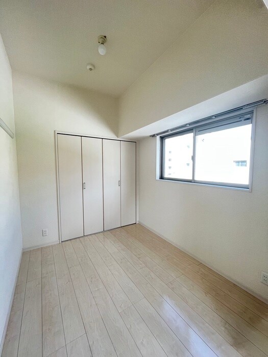 物件内観写真19　(居室)