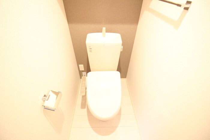 物件内観写真13　(トイレ)