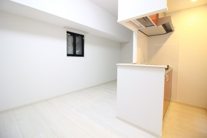 物件内観写真6　(居室)