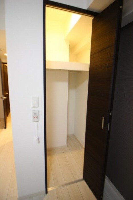 物件内観写真10　(収納)