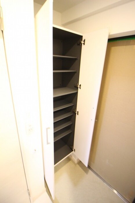 物件内観写真14　(靴箱)