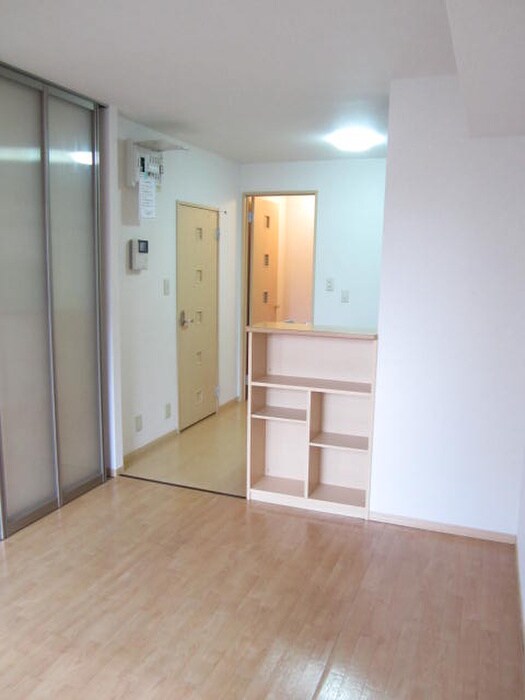 物件内観写真5　(居室)