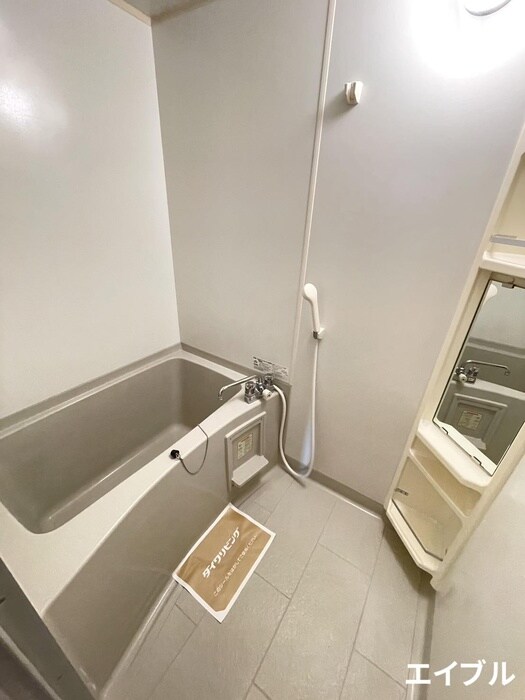 物件内観写真12　(バス／シャワールーム等)