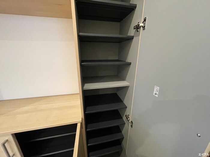 物件内観写真12　(靴箱)