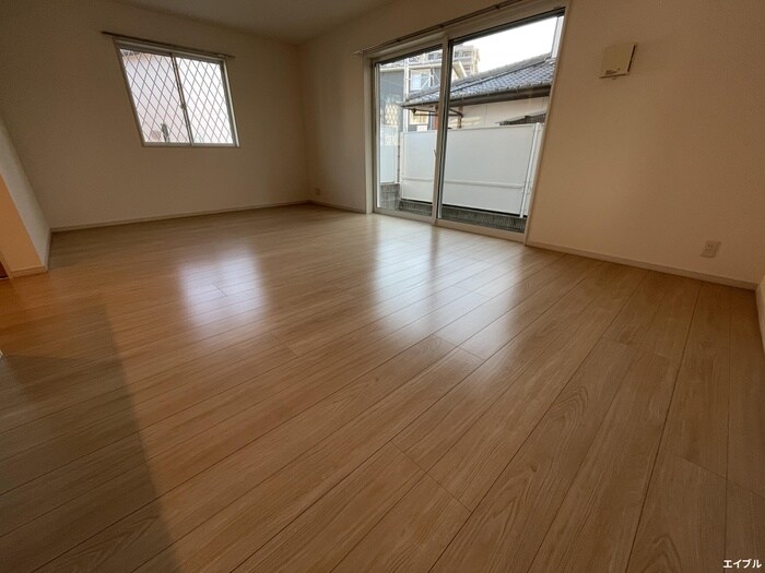 物件内観写真19　(居室)