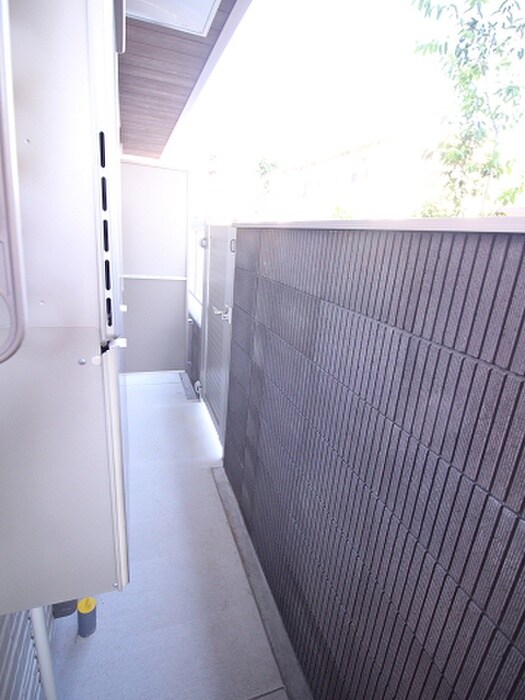 物件内観写真13　(ベランダ・バルコニー)