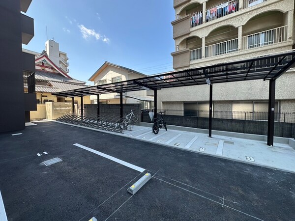 駐輪場