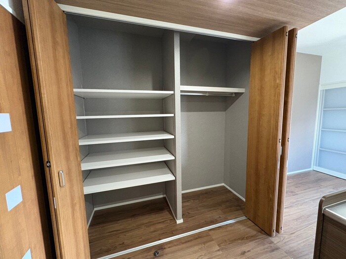 物件内観写真13　(収納)