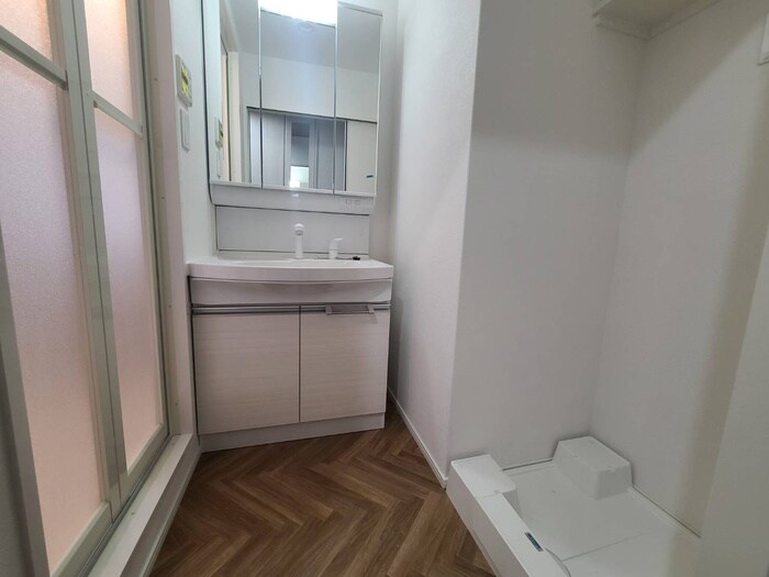 物件内観写真13　(洗面)