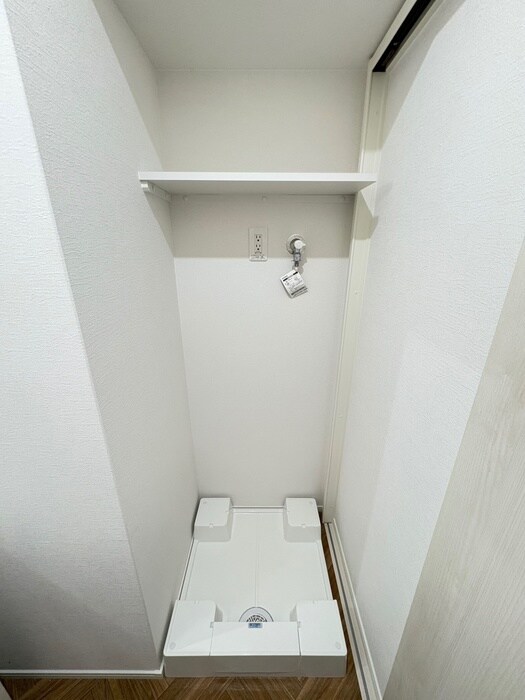 物件内観写真19　(洗濯機置場)