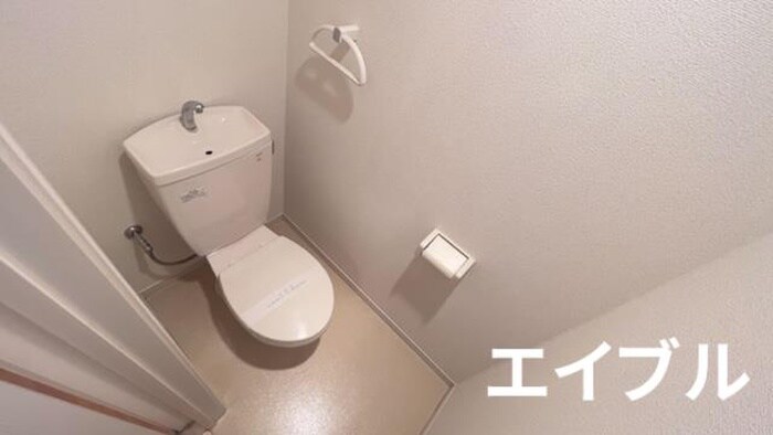 物件内観写真12　(トイレ)