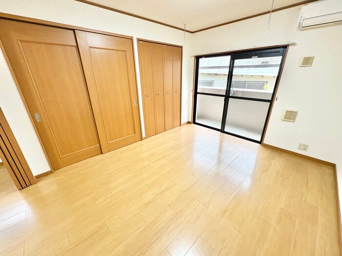 物件内観写真7　(居室)