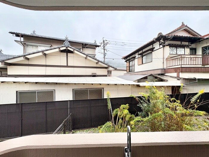 物件内観写真17　(室内からの展望)