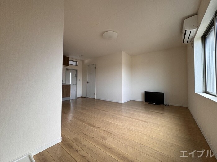 物件内観写真11　(居室)