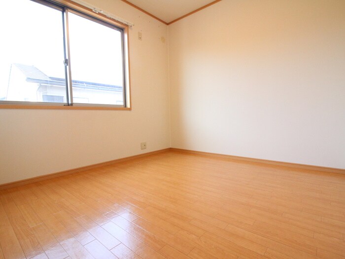 物件内観写真9　(居室)