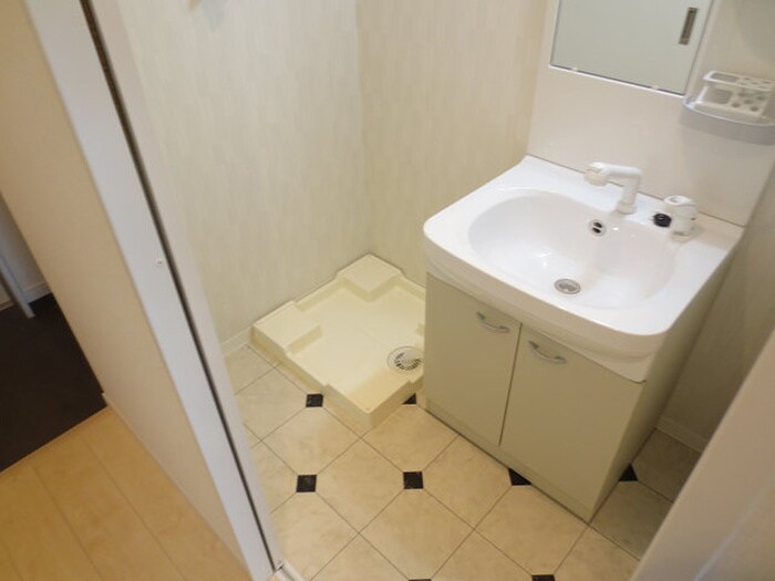 物件内観写真8　(洗面)