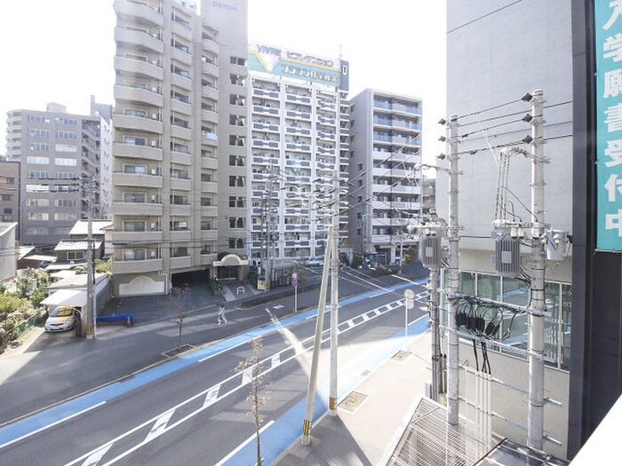 物件内観写真19　(室内からの展望)