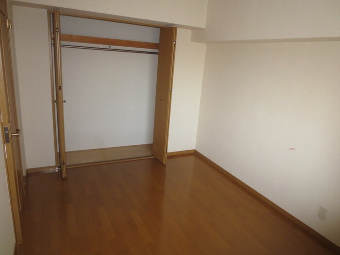 物件内観写真12　(居室)