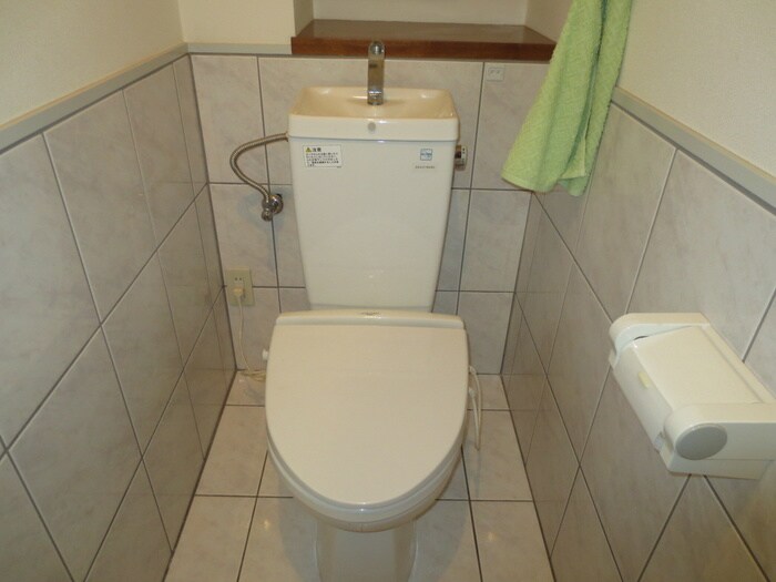 物件内観写真16　(トイレ)
