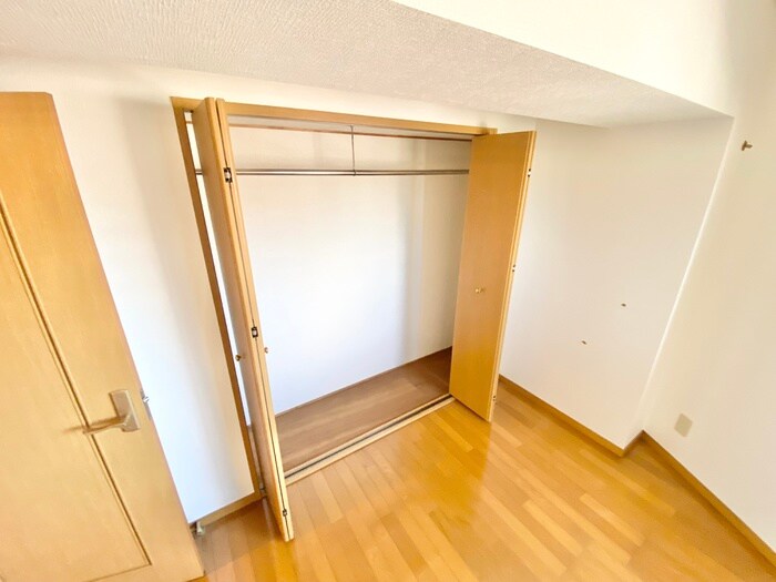 物件内観写真16　(収納)