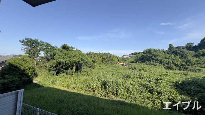 物件内観写真15　(室内からの展望)