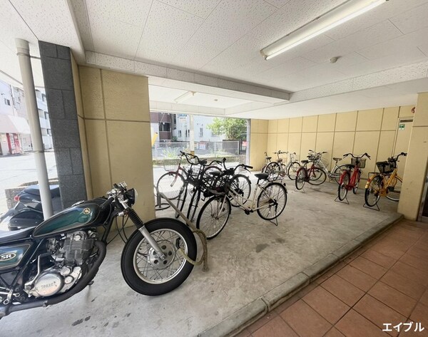 駐輪場