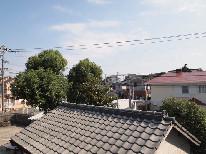 物件内観写真14　(室内からの展望)