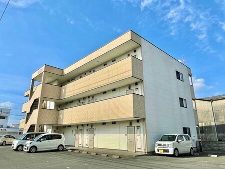 サンパワ－Ⅲ外観写真