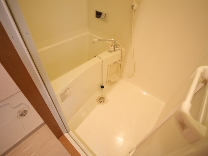 物件内観写真6　(バス／シャワールーム等)