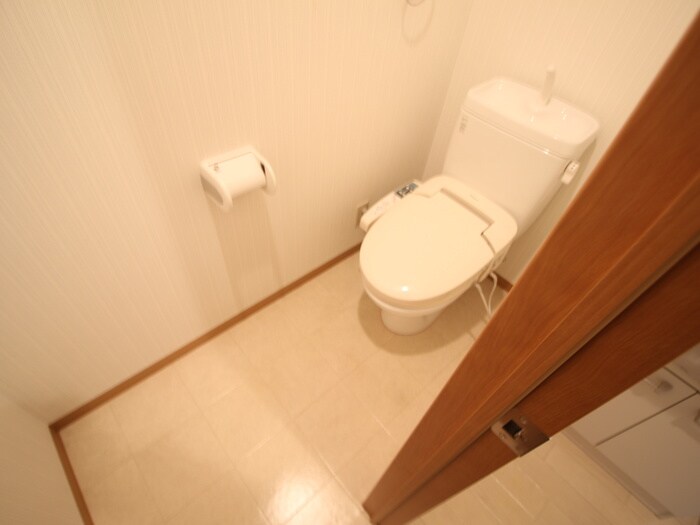 物件内観写真7　(トイレ)