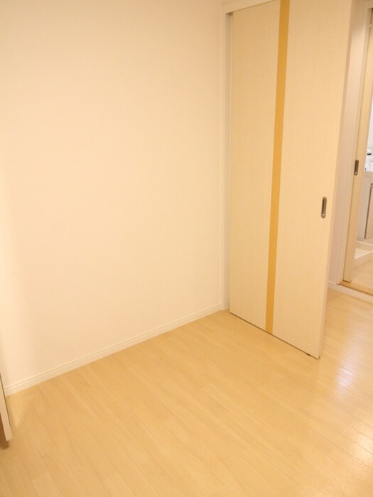 物件内観写真16　(居室)