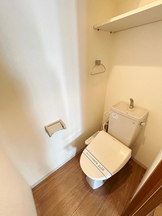 物件内観写真11　(トイレ)