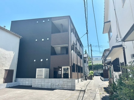 Ｃｒｅｃｉａ中島外観写真