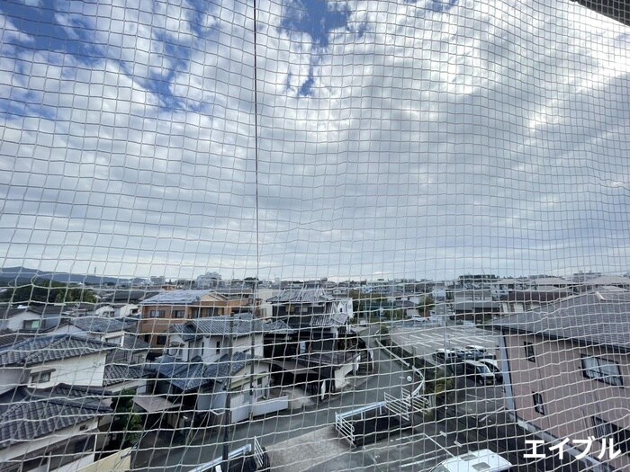 物件内観写真16　(室内からの展望)