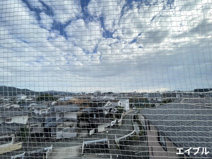 物件内観写真17　(室内からの展望)