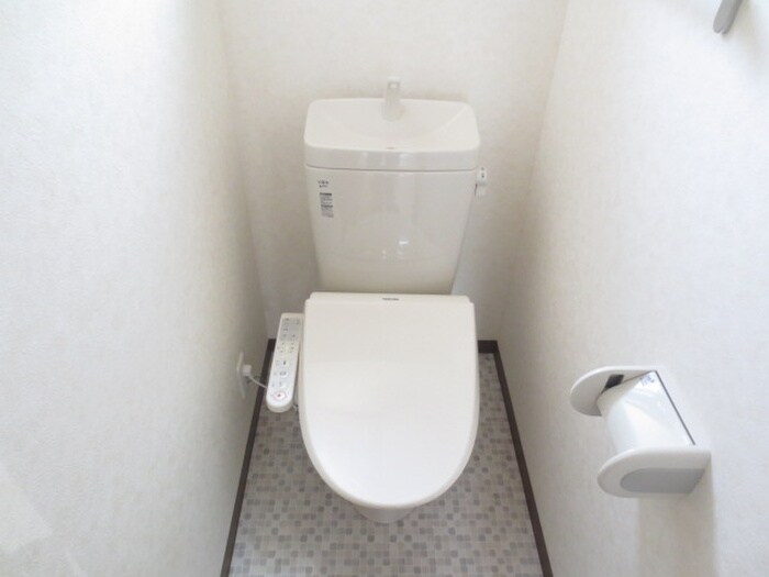 物件内観写真12　(トイレ)