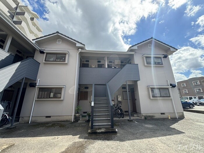 物件外観写真2　(外観写真)