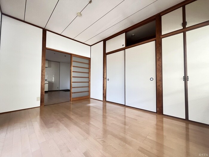 物件内観写真6　(居室)